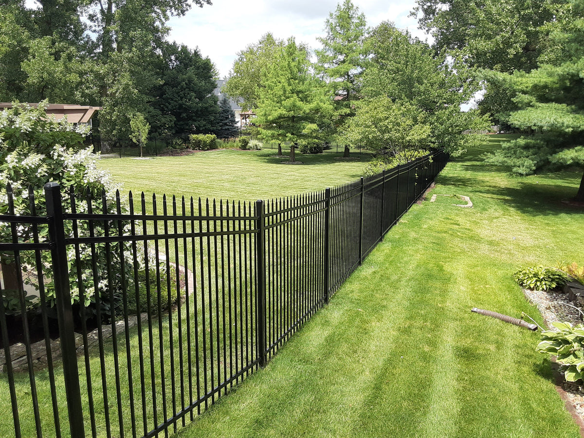 [250 Feet of Fence] 6' tall Ornamental Steel Spear Top Complete Fence ...